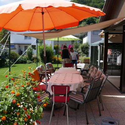 001 Alles bereit für das Fest